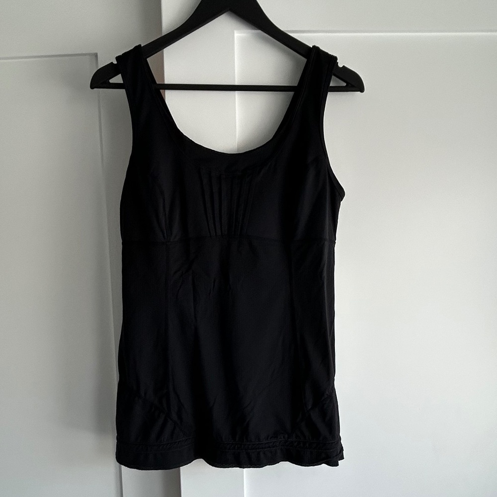 Lululemon Athletica Scoop Neck TankTop with Cinch Waist Women's Size 10